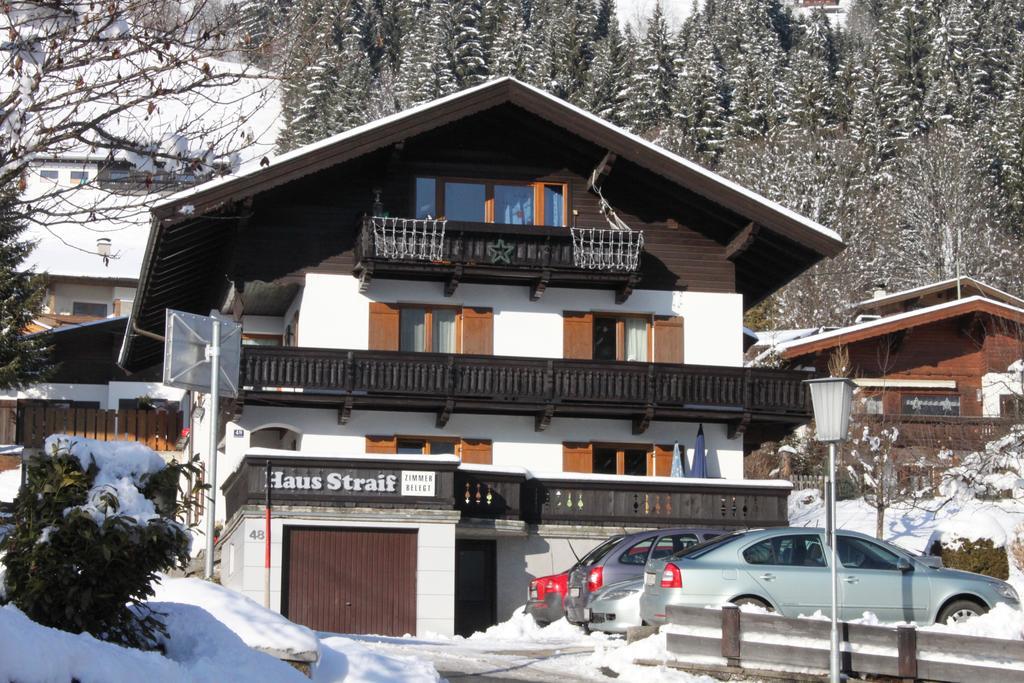 Haus Straif Apartment Brixen im Thale Exterior photo